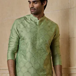 Tasva Embroidered Mandarin Collar Long Sleeves Straight Kurta with Pyjama image 2