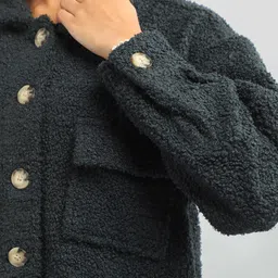 HONNETE Spread Collar Buttoned Pea Coat With Faux Fur Trims image 2