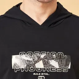 Ajile by Pantaloons Typography Printed Hooded Slim Fit T-shirt image 2