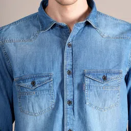 Cantabil Men Spread Collar Solid Cotton Casual Shirt image 5