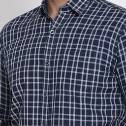 METTLE Men Blue & White Checked Formal Shirt image 5