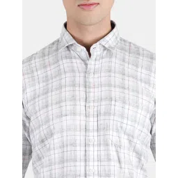 Duke Men Slim Fit Tartan Checks Opaque Checked Casual Shirt image 2