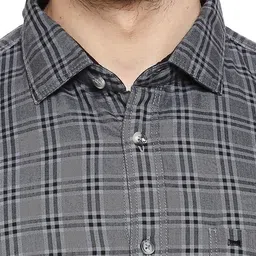 Basics Checked Cotton Spread Collar Slim Fit Curved Casual Shirt image 3
