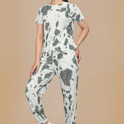 sakarmaa Printed Women Track Suit image 4