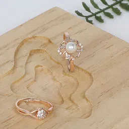 Zaveri Pearls Set Of 2 Rose Gold-Plated White CZ-Studded & Beaded Adjustable Finger Rings image 5