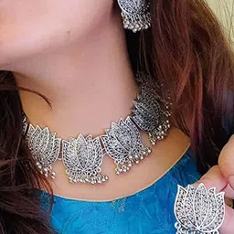 JMBW INTERNATIONAL Silver-Plated Beaded Oxidised Lotus Shaped Jewellery Set image 2