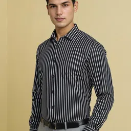 Allen Solly Men Spread Collar Vertical Striped Cotton Slim Fit Formal Shirt image 3