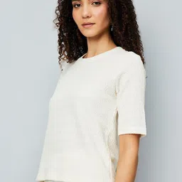 max Women V-Neck Pockets T-shirt image 4