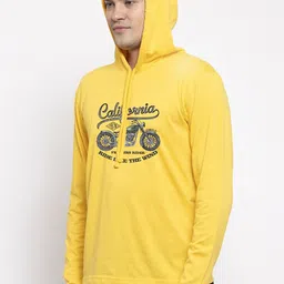 Friskers Men Yellow Typography Printed Applique T-shirt image 3