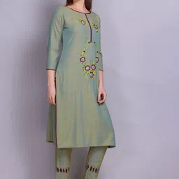 Elthia Floral Printed Round Neck Straight Kurta with Trousers & Dupatta image 3