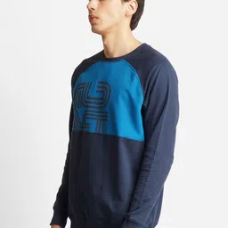 Wildcraft Men Navy Blue Printed Cotton Sweatshirt image 2