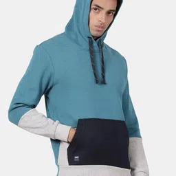 t-base Colourblocked Hooded Pullover Sweatshirt image 3