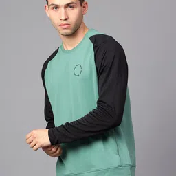 Shiv Naresh Colourblocked Round Neck Rapid-Dry Pullover Sweatshirt image 4