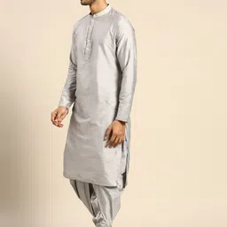 KISAH Mandarin Collar Kurta With Dhoti Pants & Nehru Jacket image 4