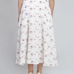 DODO & MOA White Floral Printed Flared Maxi Skirt image 3
