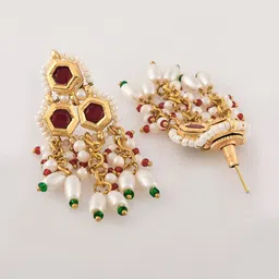 DASTOOR Gold-Plated Red Stone & Beaded Jewellery Set image 4