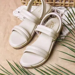 jm looks Women Heels Sandal image 2