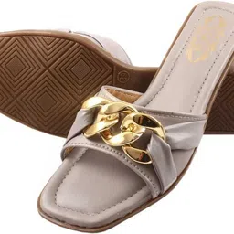 r f c Women Flats Sandal image 3