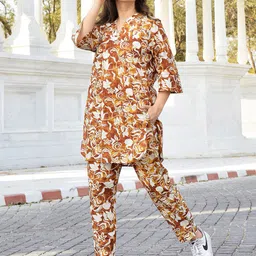 DIMPLE DESIGN STUDIO V-Neck Printed Pure Cotton Top with Trouser image 4