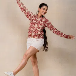 OKHAI Ethnic Motif Printed Crop Tailored Jacket image 3