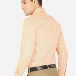 Greenfibre Men Beige Slim Fit Striped Formal Shirt image 4
