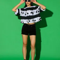 Bewakoof x Official Disney Merchandise Mickey Mouse Print Oversized Crop Top image 4
