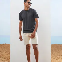 CMGE Men Pockets T-shirt image 4