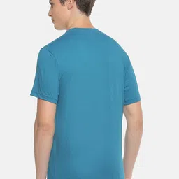 Macroman M-Series Men Solid Round Neck T-shirt image 4