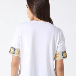 Pepe Jeans Drop Shoulder Sleeves Cotton Relaxed Fit T-shirt image 3