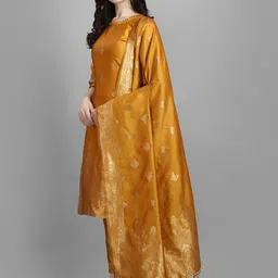 VredeVogel Women Yellow Ethnic Motifs Printed Kurta with Trousers & With Dupatta image 4