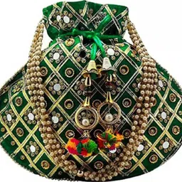 accessorizeme Women Green Potli-picture-39