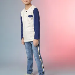 Instafab Boys Blue Classic Slim Fit Mildly Distressed Light Fade Stretchable Jeans image 5