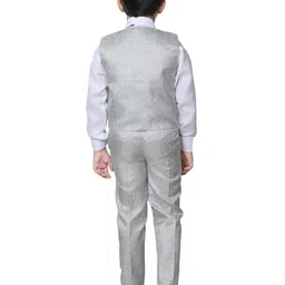 Pro-Ethic STYLE DEVELOPER Boys 3 Piece Baba Suit Set image 5