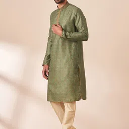 Manyavar Men Floral Printed Kurta with Churidar image 5