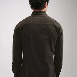 HIGHLANDER Men Button-Down Collar Checked Cotton Casual Shirt image 5