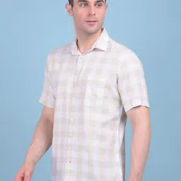 Crimsoune Club Classic Checked Spread Collar Slim Fit Linen Casual Shirt image 3