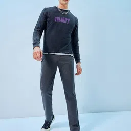 Bewakoof Graphic Printed Round Neck Full Sleeves Ribbed Pullover Sweatshirt image 5