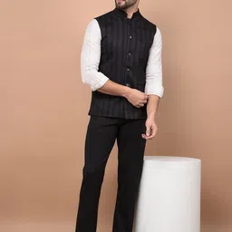 Crimsoune Club Striped Nehru Jacket image 2