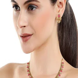 UNIVERSITY TRENDZ Gold-Plated Stone-Studded Choker Ethnic Jewellery Set image 5