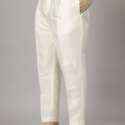 Utsav Fashion Men Ethnic Motifs Yoke Design Regular Beads and Stones Kurta with Trousers image 5