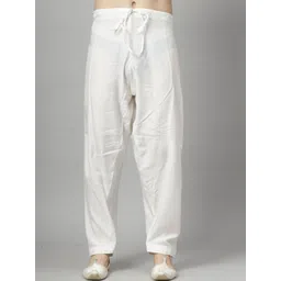 Utsav Fashion Men Yoke Design Pleated Patchwork Kurta with Pyjamas image 5