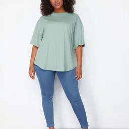 Trendyol Pure Cotton Round Neck  Drop-Shoulder Sleeves T-shirt image 5