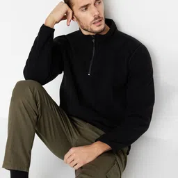 Trendyol Mock Collar Half Zipper Pullover Sweatshirt image 2