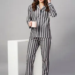 DRAPE IN VOGUE Striped Night suit image 5