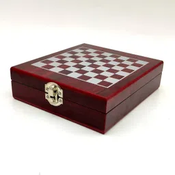 Bhatia Chess with Bar Set 4 pcs Wine Chess Gift Set, Wine Bottle Opener Tool Kit with Chess Set Gift Box Best Bar Wine Accessories and Gifts 1 - Piece Bar Set image 3