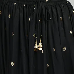 PrettyPlus by Desinoor.com Floral Printed Gathered Maxi Flared Skirt image 2