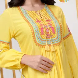 vishudh Women Woven Design Cotton Blend A-line Kurta image 5