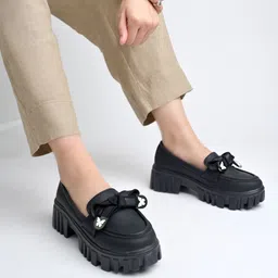 shoetopia Trendy Lug-Sole Loafers|Chunky Platform with Butterfly Bow Detail For Girls Loafers For Women image 3