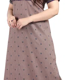mahaarani Women Nighty image 4