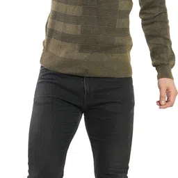 manra Men Self Design Round Neck Green Sweater image 3
